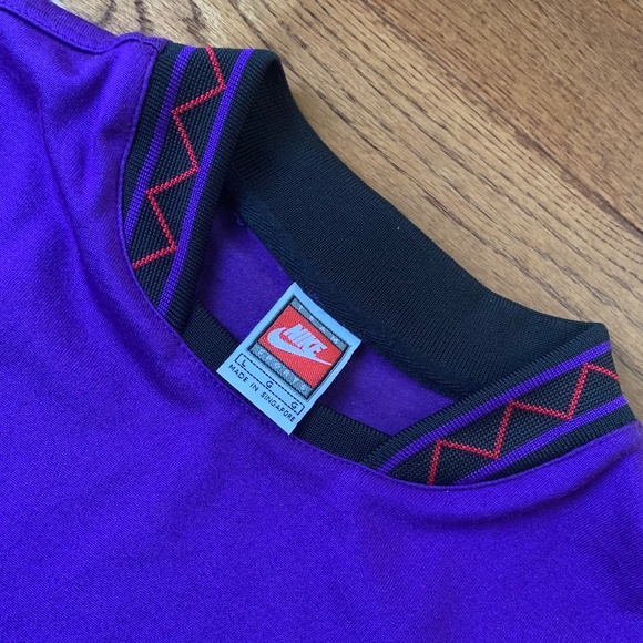 Vintage Toronto Raptors Jersey - Picture 8 of 12